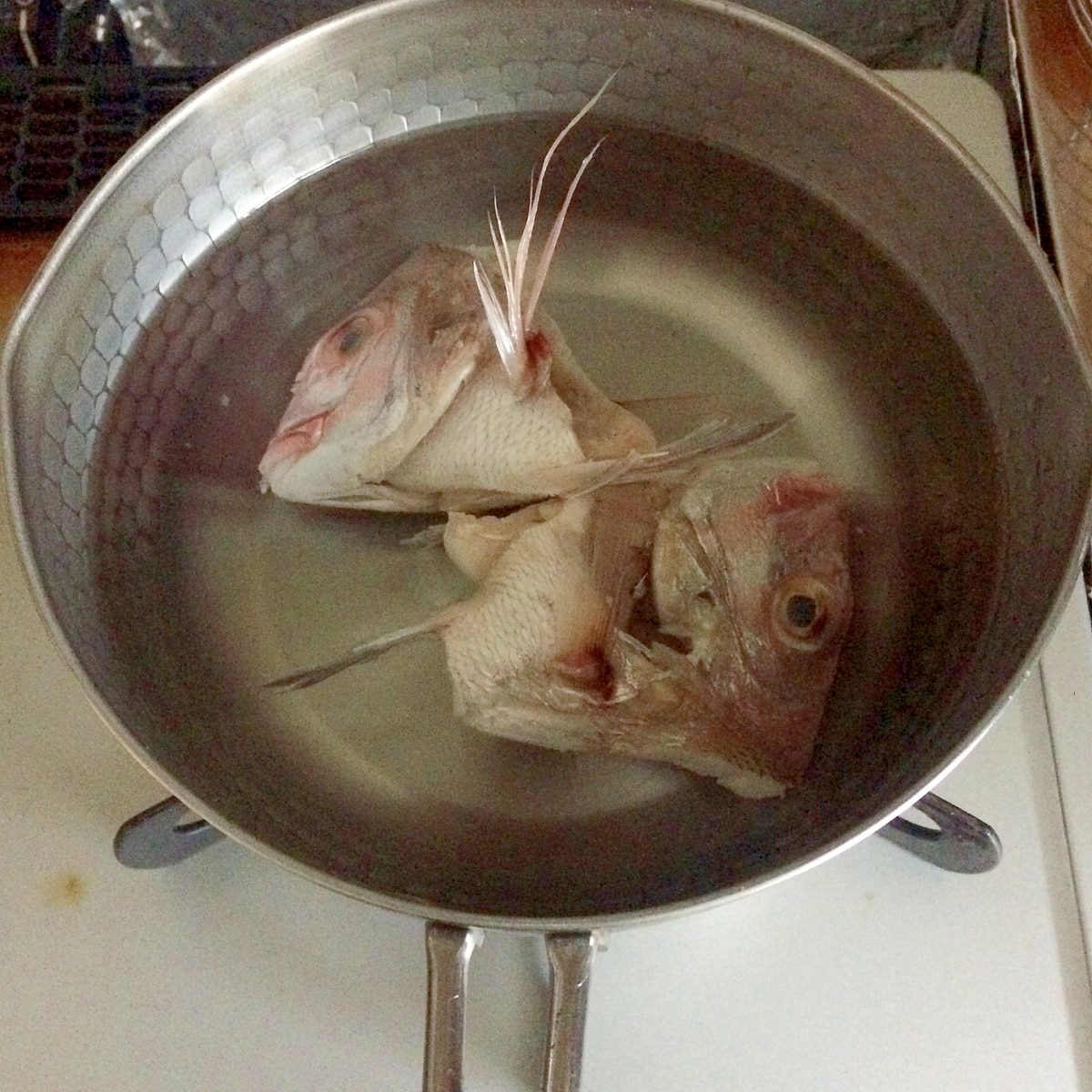 15分 入れて煮るだけ 魚のあらだし レシピ 作り方 By 抜け目ないズボラol 楽天レシピ 15分 入れて煮るだけ 魚のあらだし レシピ 作り方 By 抜け目ないズボラol 楽天レシピ